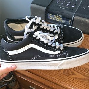 Brand new men’s Vans